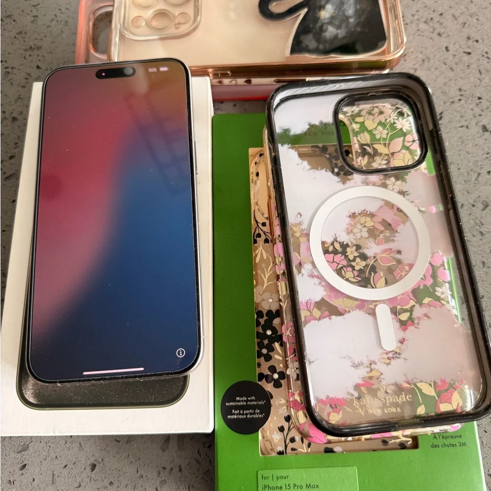 Apple iPhone 15 Pro Max 256GB Natural Titanium Unlocked